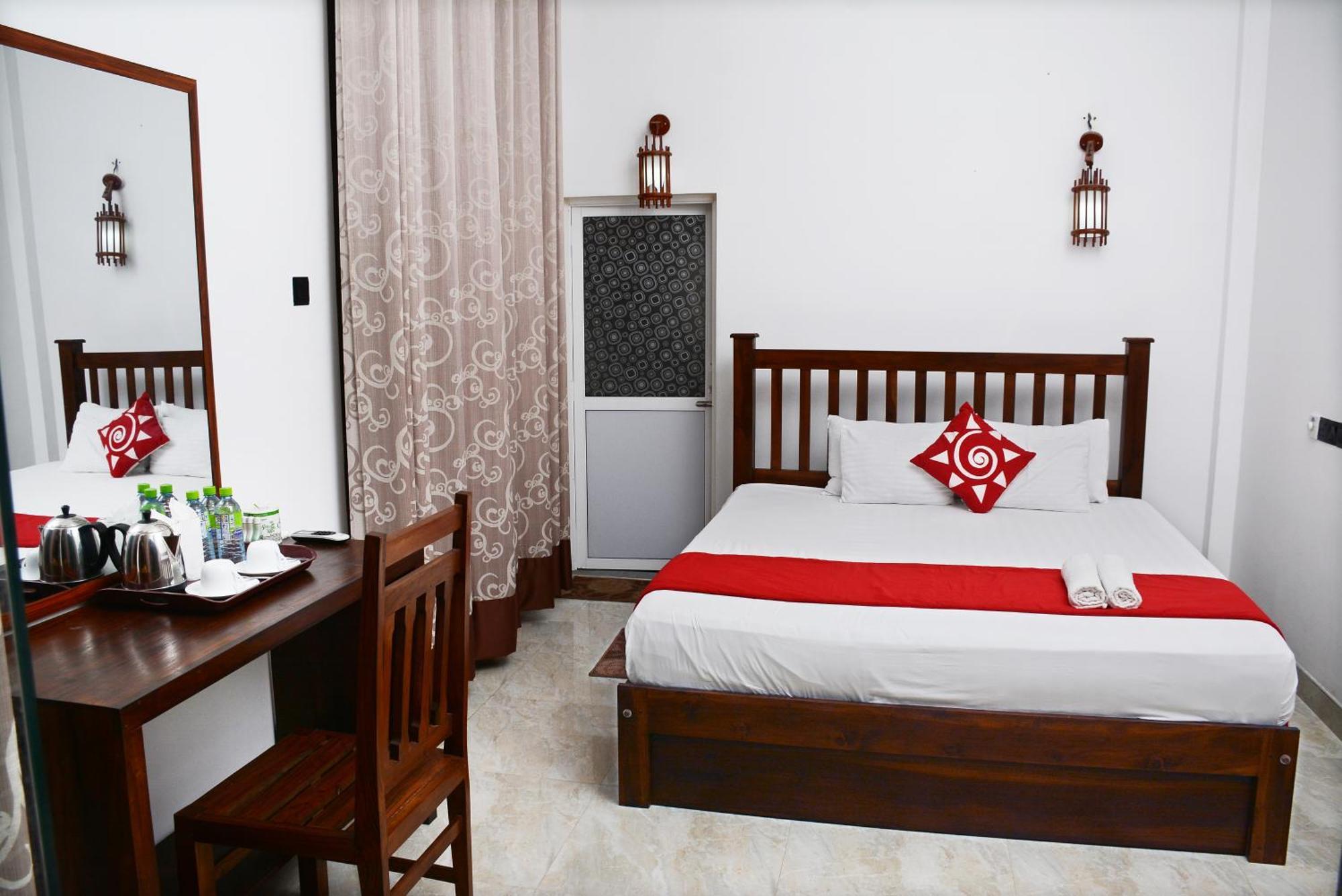 Sea View Tourist Inn แทนกาลเล ภายนอก รูปภาพ