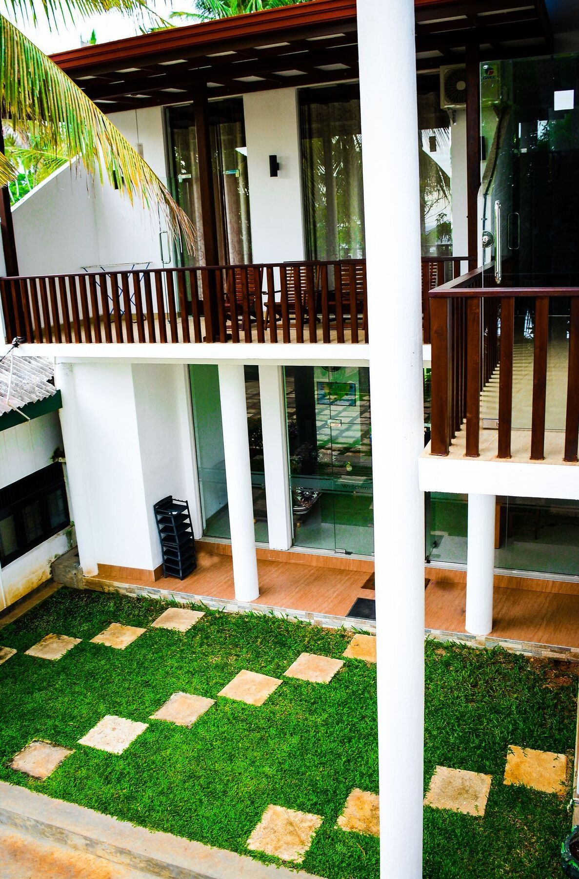 Sea View Tourist Inn แทนกาลเล ภายนอก รูปภาพ